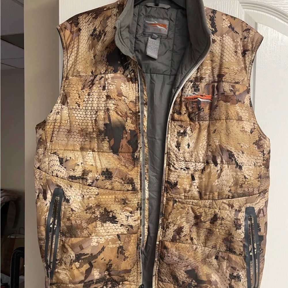 Sitka Waterfowl Marsh Vest